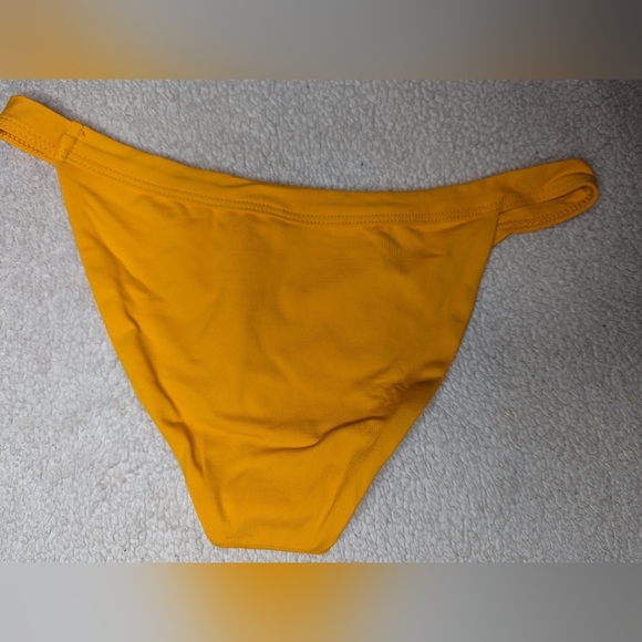 Lspace NWT bikini bottoms/underwear Each has Different Colors Size Small - Picture 8 of 10